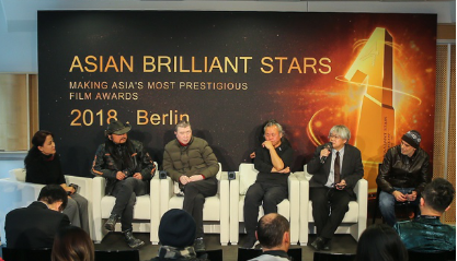 亚洲璀璨之星论坛柏林举办 冯小刚金基德呼吁亚洲要有自己的电影节
